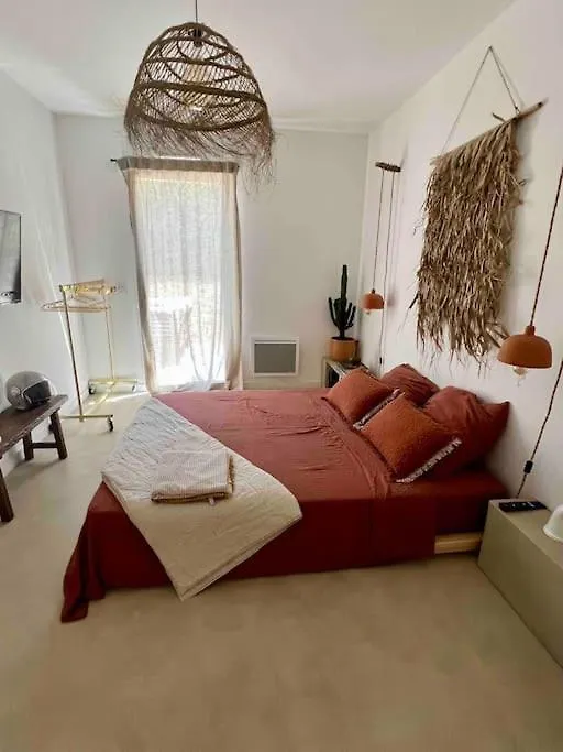 Apartmán 3 Bedroom Duplex With Garden Marseille